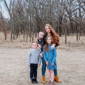 Meet your Posher, Danielle